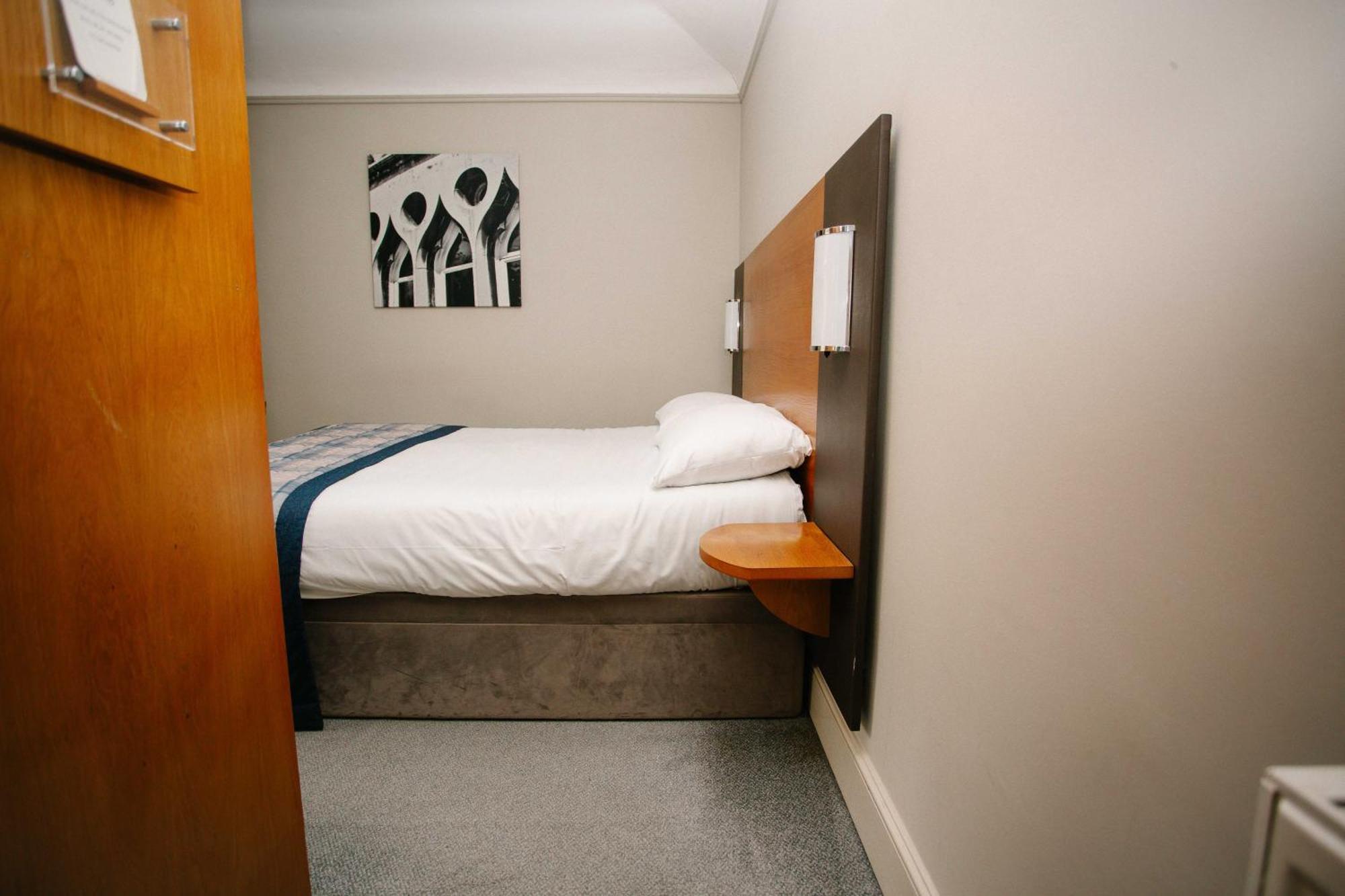 The Corner House Hotel Taunton Zewnętrze zdjęcie